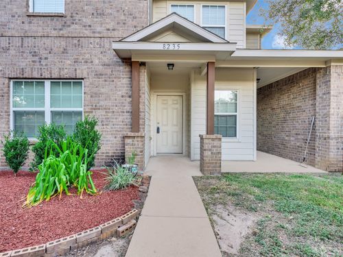 8235 Gran Villa Drive, Cypress, TX, 77433 | Card Image