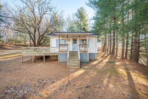 174 Developmental Rd, Stuart, VA, 24171-3915 | Card Image