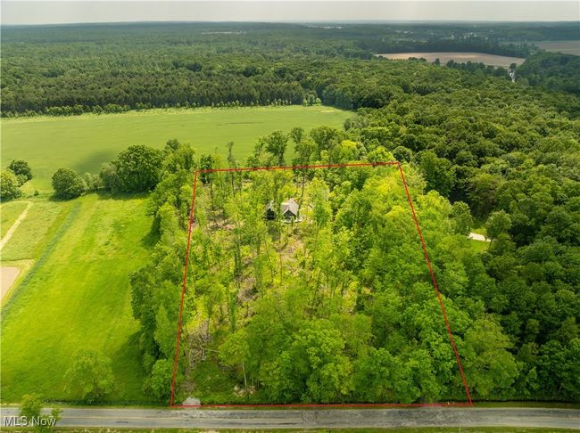 View of property location with a forest and property parcel outlined | Image 35