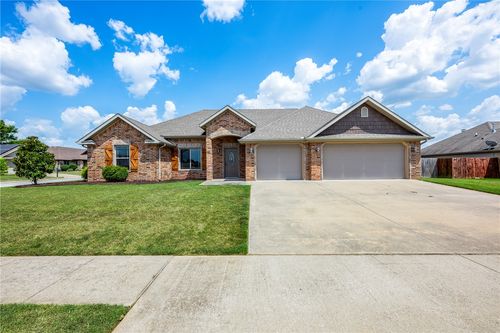 952 Stone St, Cave Springs, AR, 72718-8457 | Card Image