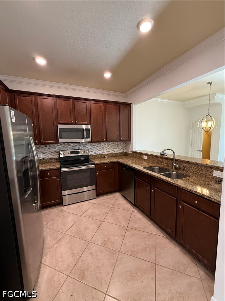 Residential Lease in Fort Myers 4