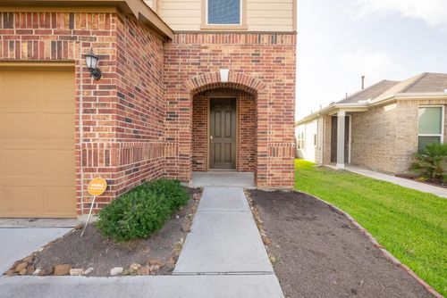 6818 Beck Canyon Dr, Houston, TX, 77084-7889 | Card Image