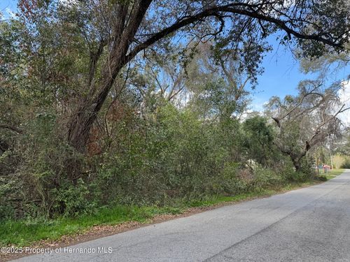 76 Idle A While Cir, DADE CITY, FL, 33523 | Card Image