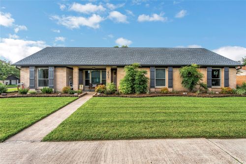 601 Willow Glen Ln, Baytown, TX, 77521-3348 | Card Image