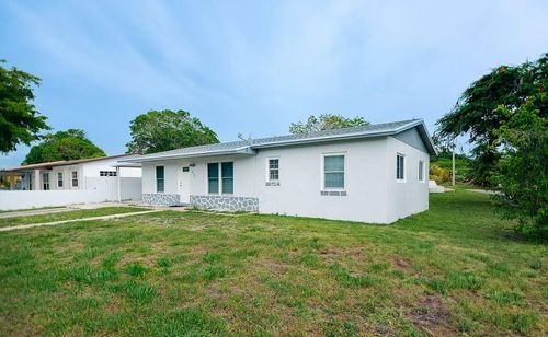 4205 Nw 201st St, Miami Gardens, FL, 33055-1311 | Card Image
