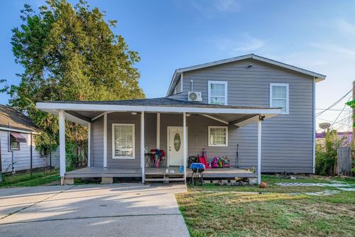 726 Mcdaniel St, Houston, TX, 77022-3746 | Card Image