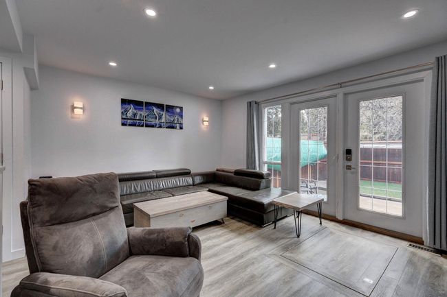 2 - 1530 7th Avenue, Townhouse with 3 bedrooms, 2 bathrooms and 2 parking in Canmore AB | Image 9