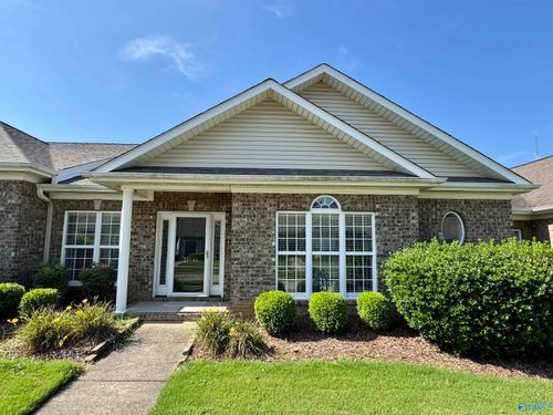 21946 Williamsburg Dr, Athens, AL, 35613-2754 | Card Image