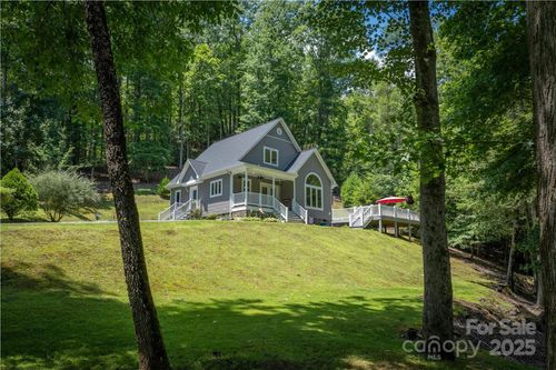 7376 Nc 181, Morganton, NC, 28655-8559 | Card Image