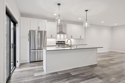 6371 16th Ave S, Richfield, MN, 55423-1747 | Card Image