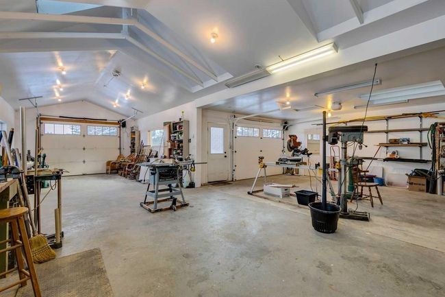 100 Saddle Road, House other with 3 bedrooms, 3 bathrooms and null parking in Bragg Creek AB | Image 34