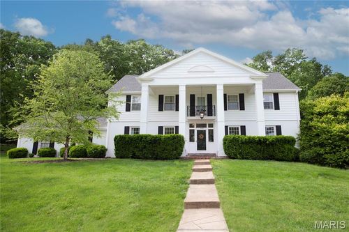 15129 Chamisal Dr, Chesterfield, MO, 63017-7723 | Card Image