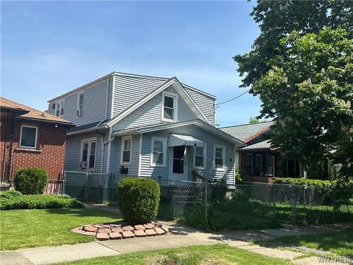 3040 Monroe Avenue, Niagara Falls, NY, 14303 | Card Image