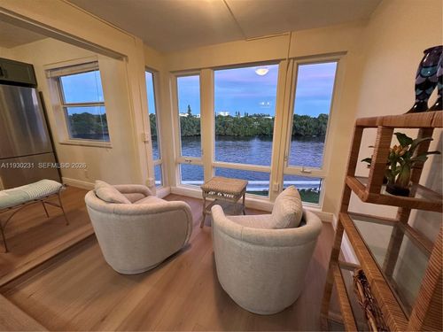 apt-302-7 Colonial Club Dr, Boynton Beach, FL, 33435-8346 | Card Image