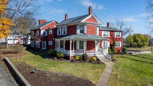 1004 E Beverley St, STAUNTON, VA, 24401-3503 | Card Image