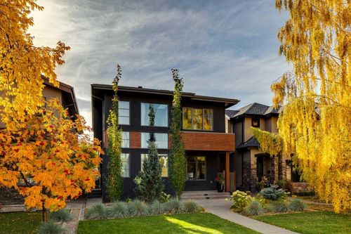 2009 40 Ave Sw, Calgary, AB, T2T1R5 | Card Image