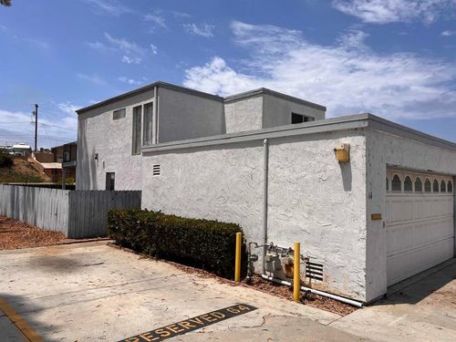 64-1640 Maple Dr, Chula Vista, CA, 91911-5956 | Card Image