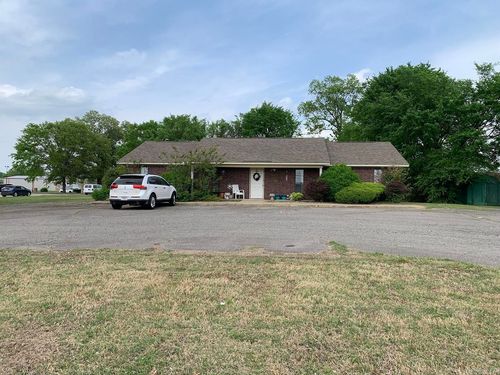 1311 E 16th St, Russellville, AR, 72802-2649 | Card Image