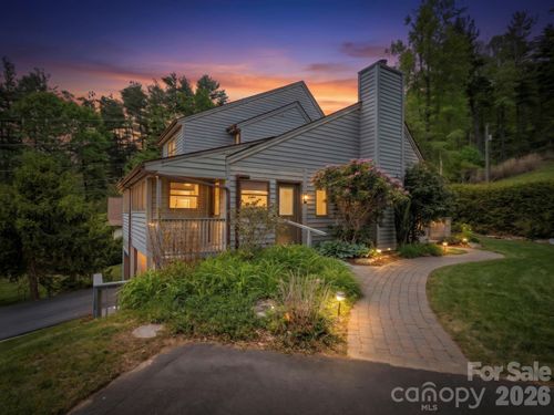 317 Robertson St, Burnsville, NC, 28714-2700 | Card Image