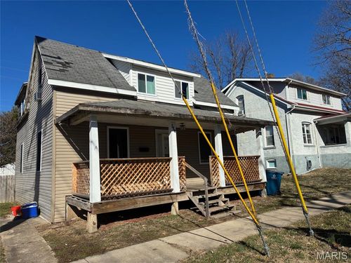601 8th St, Highland, IL, 62249-1508 | Card Image