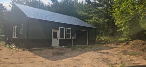 8210 Fairway Hollow Dr, Mancelona, MI, 49659-8923 | Card Image