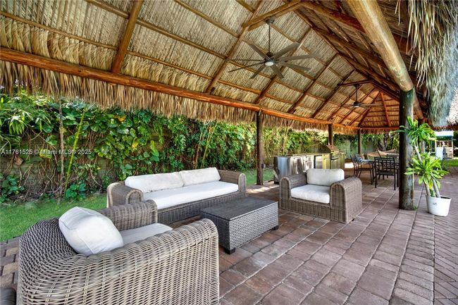 7860 Sw 134 Th St, House other with 4 bedrooms, 3 bathrooms and null parking in Pinecrest FL | Image 35