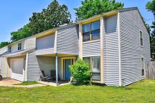 900 Meadowburm Cir, Virginia Beach, VA, 23452-5249 | Card Image