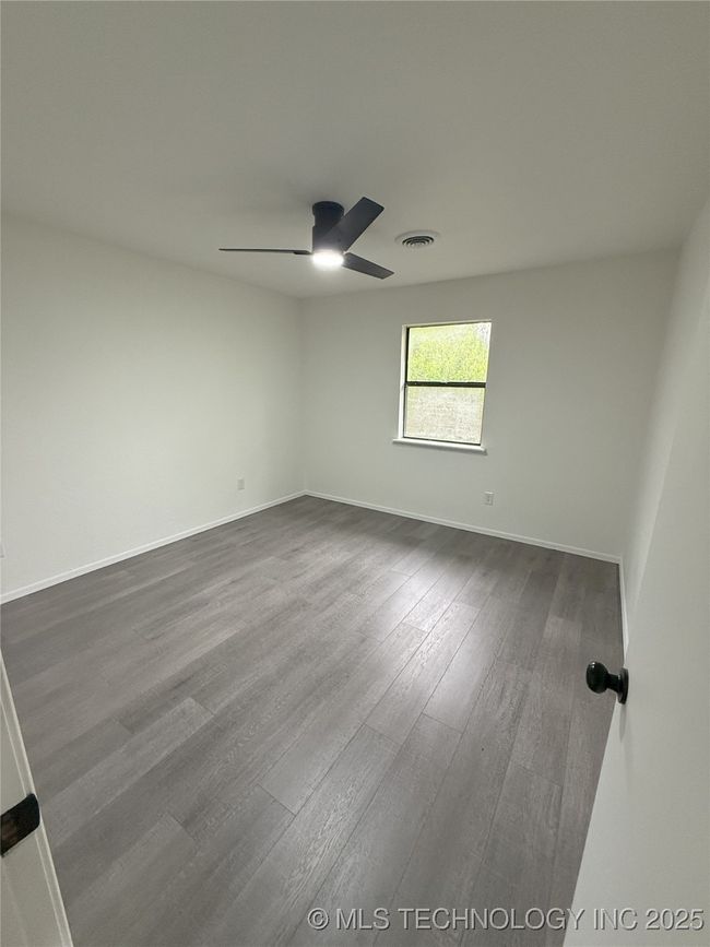 1402 Se 9 Th St, House other with 3 bedrooms, 2 bathrooms and null parking in Wagoner OK | Image 20