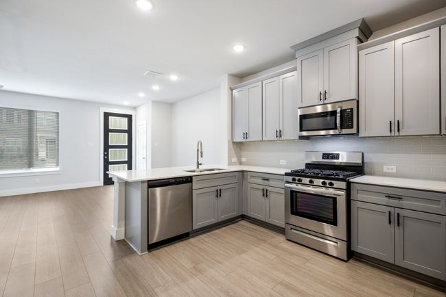 4502 Smokey Quartz Ln, Townhouse with 2 bedrooms, 3 bathrooms and null parking in Arlington TX | Image 10