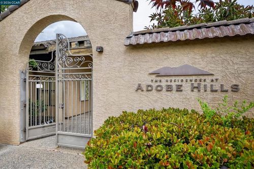 209-39078 Guardino Dr, Fremont, CA, 94538-3024 | Card Image