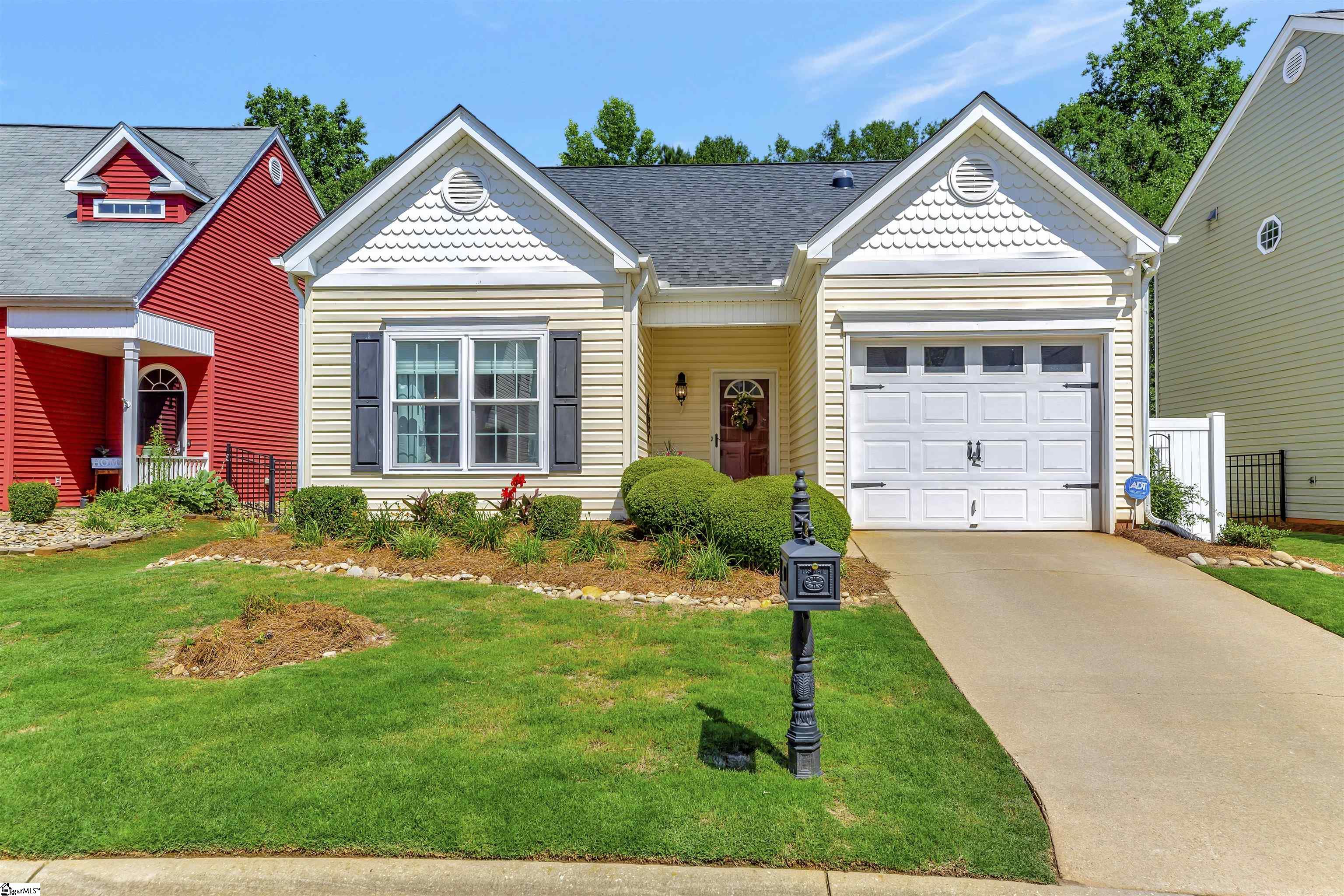 Pin Oak Ct, Easley, SC 29642 #1