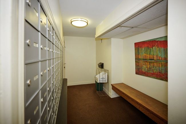 APT-1704 - 7033 N Kedzie Ave, Condo with 2 bedrooms, 2 bathrooms and 2 parking in Chicago IL | Image 29