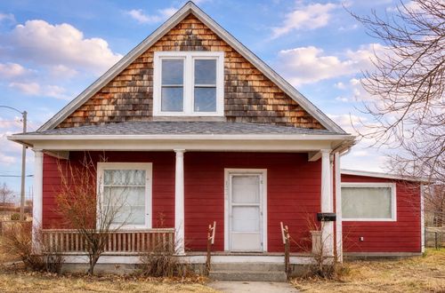 1226 9th Ave S, Great Falls, MT, 59405-2348 | Card Image