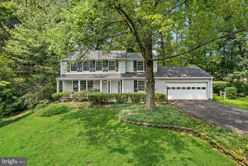 2284 Dosinia Ct, RESTON, VA, 20191-1704 | Card Image