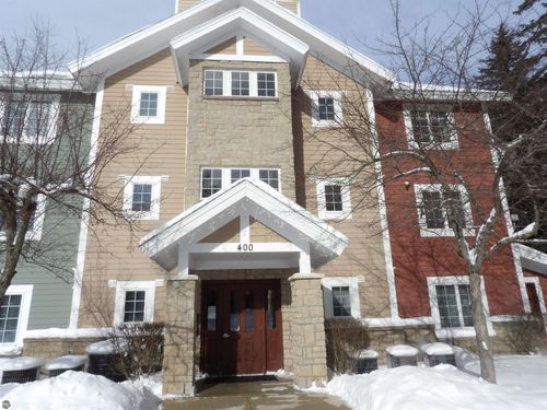 405-week-1-1246 Sunnyside Drive, Cadillac, MI, 49601 | Card Image