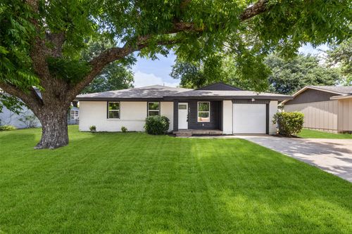 907 Pinson Road, Forney, TX, 75126 | Card Image