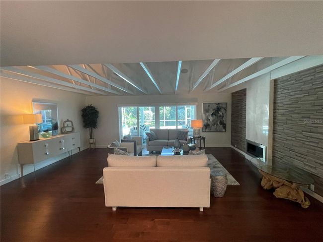 460 Pheasant Dr, House other with 4 bedrooms, 4 bathrooms and null parking in SARASOTA FL | Image 5
