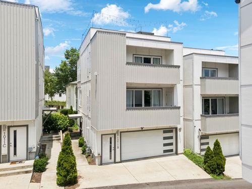 1011 12th Ave N, Nashville, TN, 37208 | Card Image