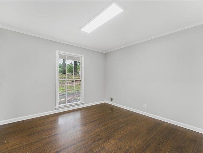 1110 Upper Hembree Rd, House other with 2 bedrooms, 2 bathrooms and null parking in Roswell GA | Image 12