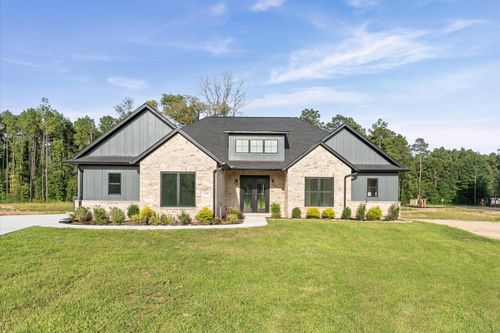 15045 Tybee Ln, Conroe, TX, 77306-2401 | Card Image