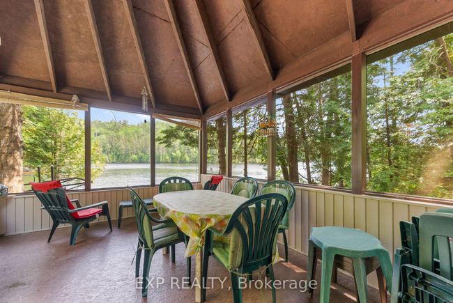 1061-A Centennial Lake Rd, House other with 2 bedrooms, 1 bathrooms and 3 parking in Calabogie ON | Image 4