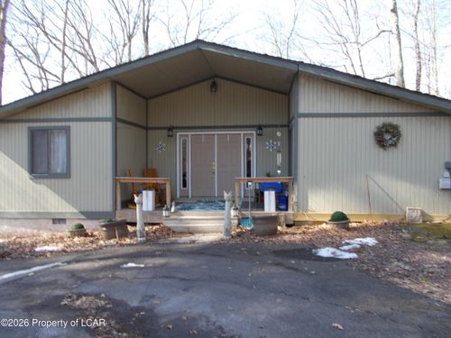 6 Cheyenne Dr, Hazleton, PA, 18202-9159 | Card Image