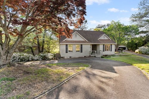 29 Woodhill Pl, Aiken, SC, 29803-5964 | Card Image