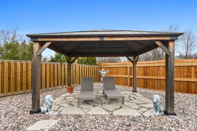 63 Prentice Dr, House other with 4 bedrooms, 3 bathrooms and 4 parking in Whitby ON | Image 38