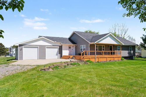 2700 Reed Rd, Lapeer, MI, 48446-8371 | Card Image