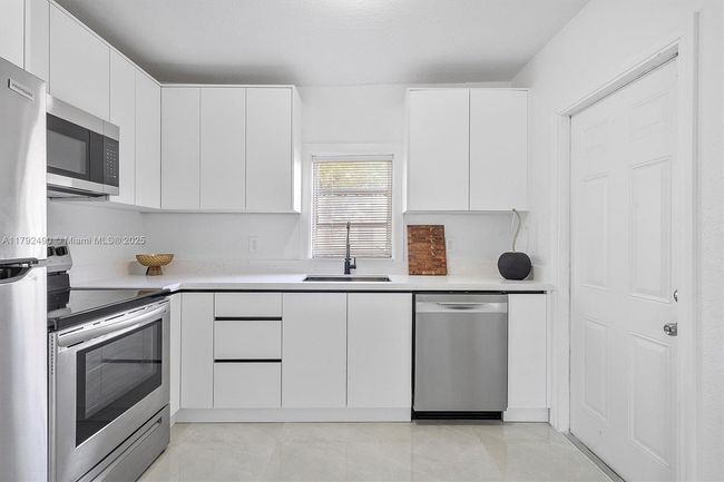 1810 Nw 47 Th St, House other with 4 bedrooms, 2 bathrooms and null parking in MIAMI FL | Image 11