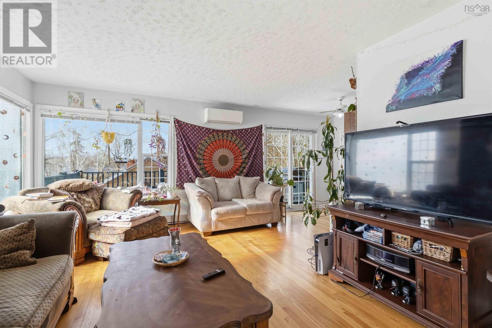 Residential in Waverley 3