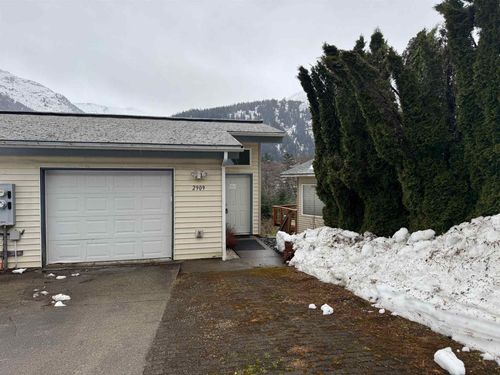2909 Simpson Ave, Juneau, AK, 99801-2046 | Card Image