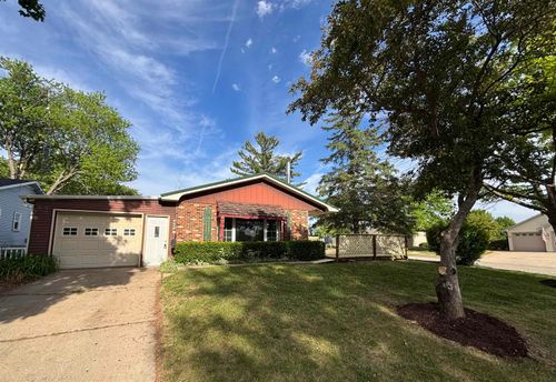 424 S Braun Avenue, Jefferson, WI, 53549 | Card Image