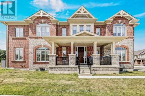 226 Broadacre Dr, Kitchener, ON, N2R0S6 | Card Image